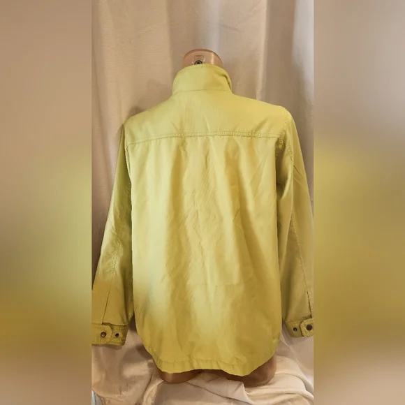 Northern Reflections Light Green Jacket - Picture 2 of 9